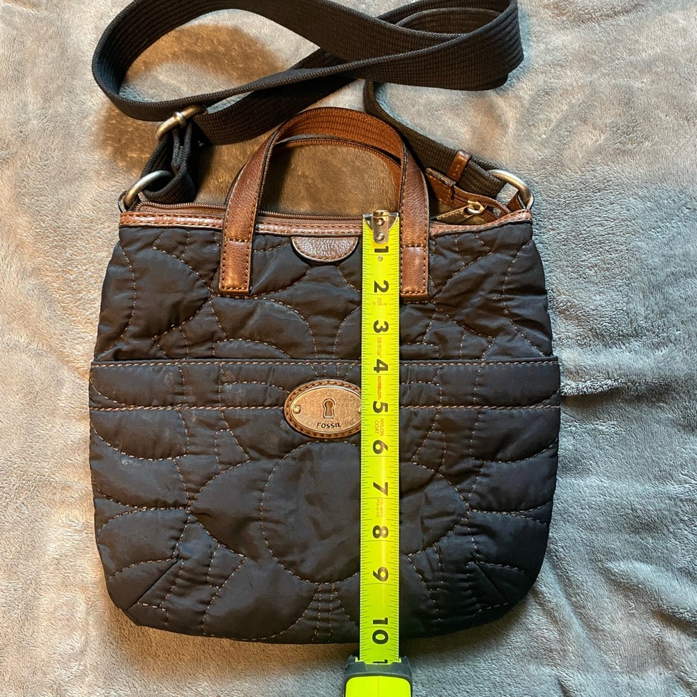 Barely Used Black Fossil Crossbody. - image 4